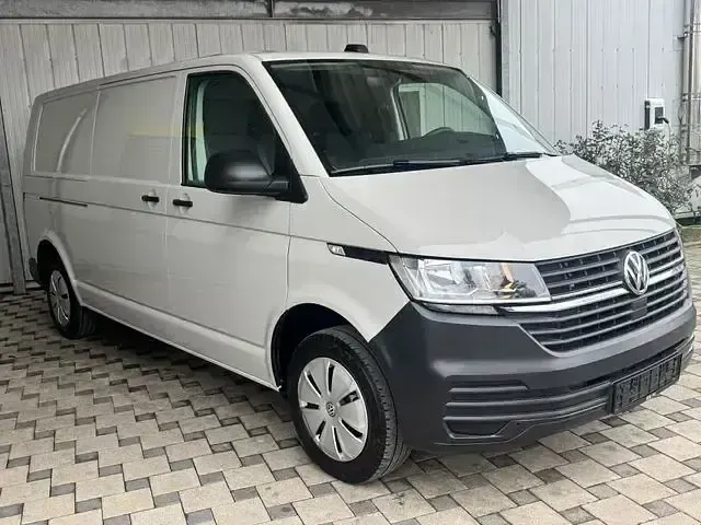 Gebraucht VW Transporter 110 PS (80 kW) 2023 Andere Van
