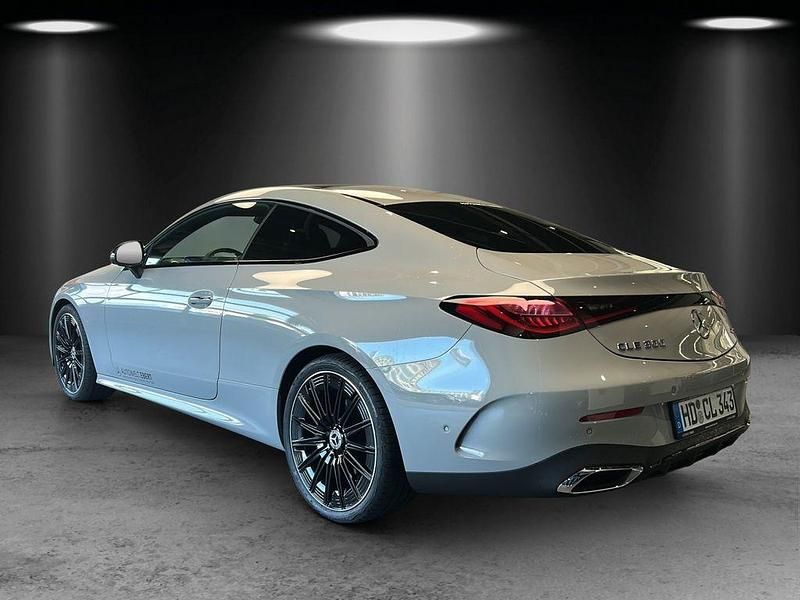 Gebraucht Mercedes CLE300 AMG 258 PS (189 kW) 2025 Grau Coupé
