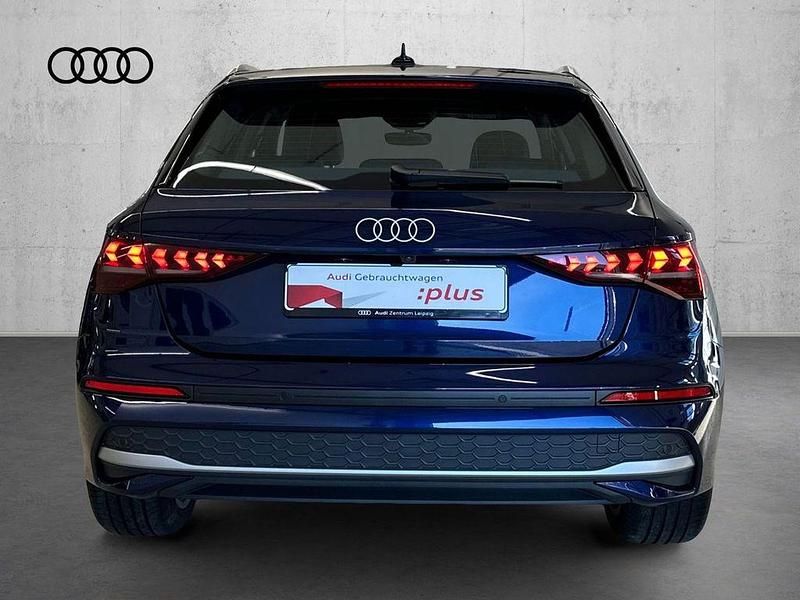 Gebraucht Audi A3 Business 116 PS (85 kW) 2025 Blau Limousine