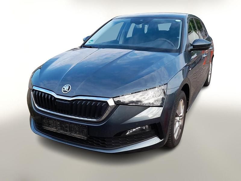 Quarz grau metallic Gebraucht 2020 Skoda Scala Drive Kleinwagen | 17.382 € (Fairer Preis) - Bild 1/4