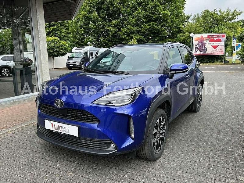 Blau Neu 2025 Toyota Yaris Cross Edition SUV | 29.480 € (Fairer Preis) - Bild 1/4