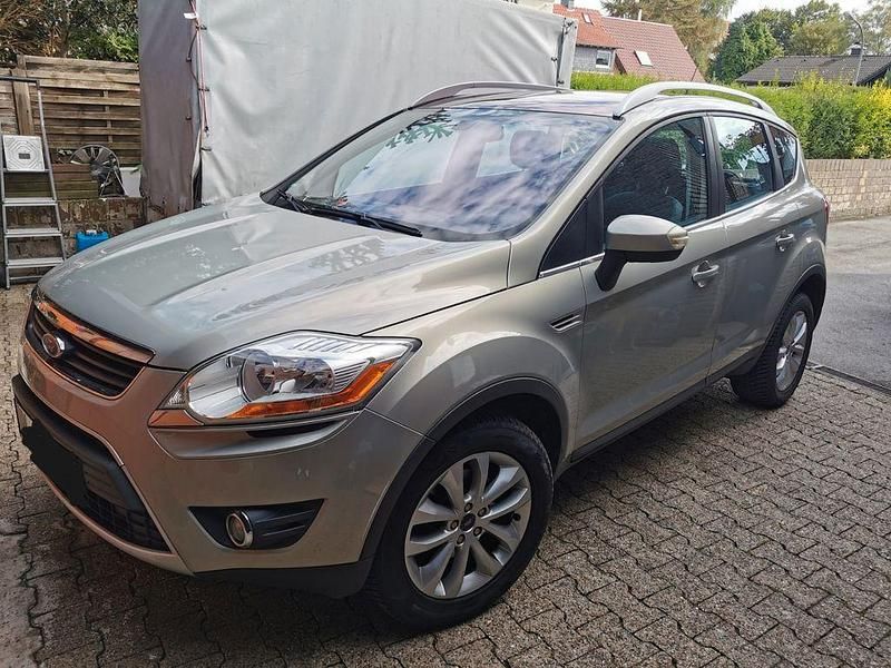Gebraucht Ford Kuga Titanium 140 PS (102 kW) 2009 Beige SUV