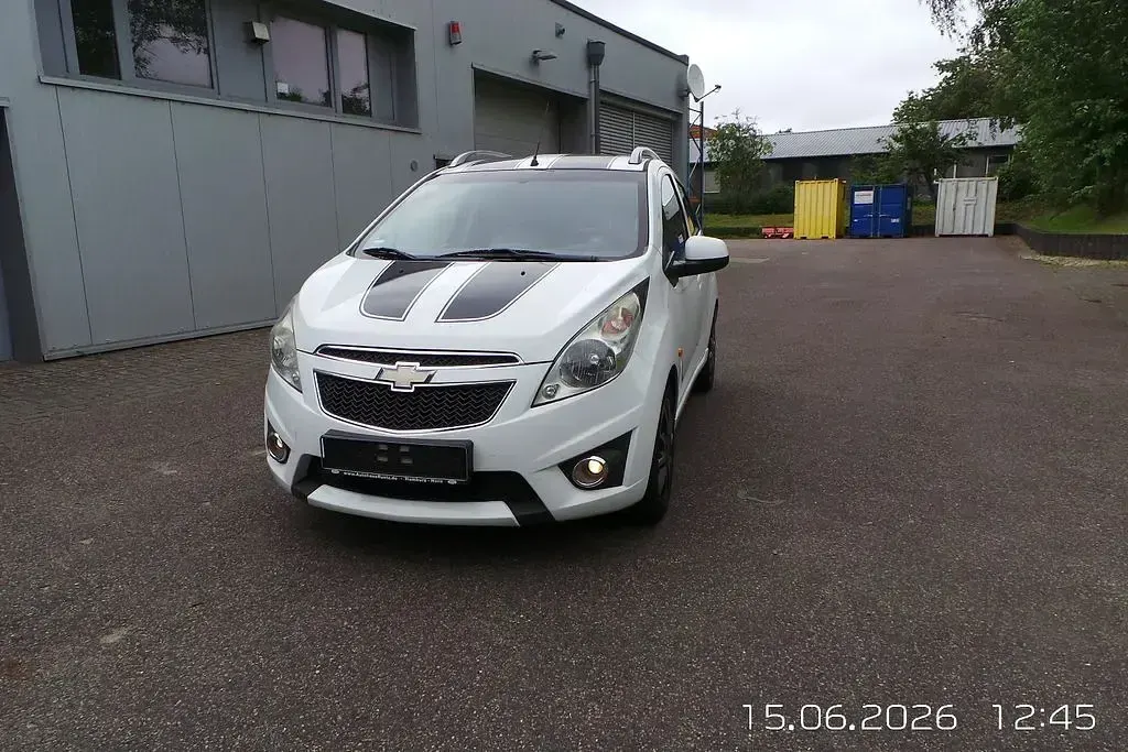 Gebraucht Chevrolet Spark LS 68 PS (50 kW) 2012 Weiß Kleinwagen
