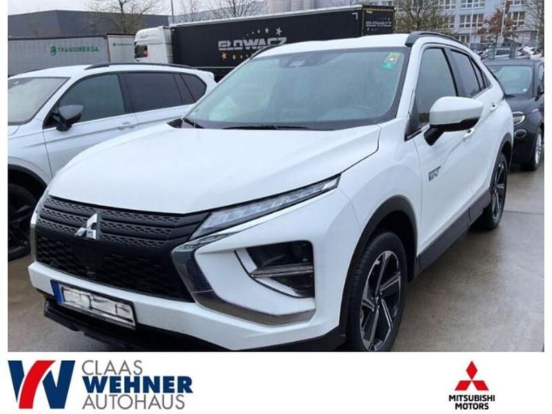 S) (weiss Gebraucht 2022 Mitsubishi Eclipse Cross Basis SUV | 23.900 € (Fairer Preis) - Bild 1/4
