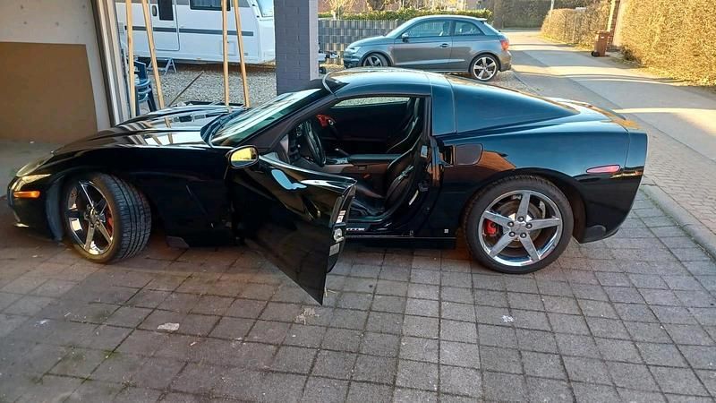 Schwarz Gebraucht 2006 Corvette C6 Coupé | 33.333 € (Fairer Preis) - Bild 1/1