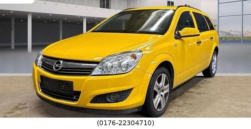 Second-hand Opel Astra Edition 101 CP (74 kW) 2009 Galben Berlinǎ