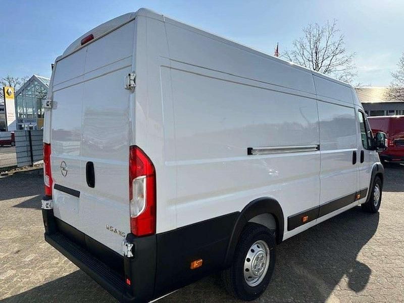 Gebraucht Opel Movano Selection 140 PS (102 kW) 2022 Cassablanca weiß Van