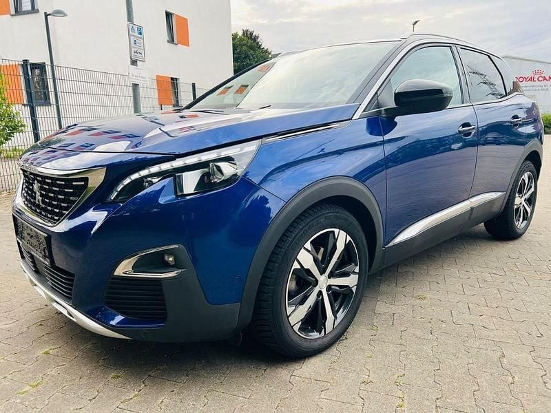 Blau Gebraucht 2018 Peugeot 3008 Allure SUV | 17.800 € (Fairer Preis) - Bild 1/4