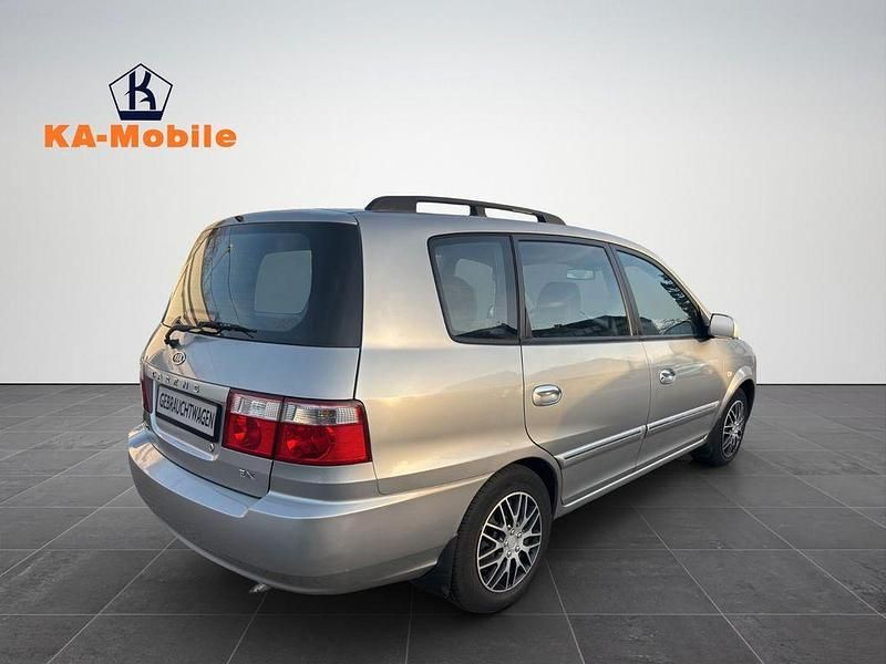 Gebraucht Kia Carens EX 113 PS (83 kW) 2006 Silber Van / Kleinbus