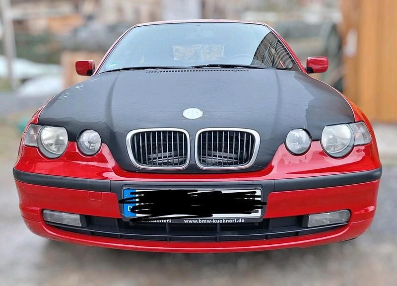 Gebraucht BMW 316 115 PS (84 kW) 2002 Rot Limousine