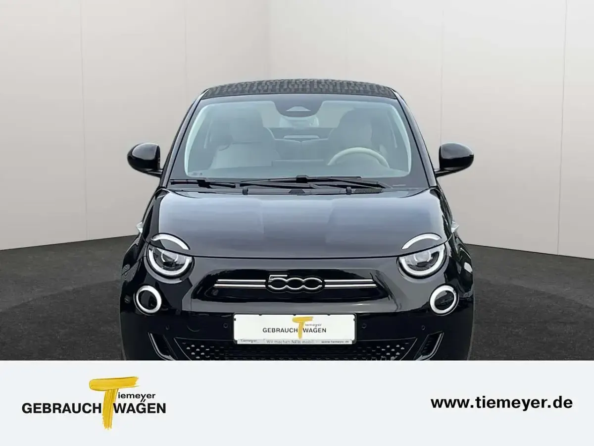 Gebraucht Fiat 500e La Prima 86 kW (118 PS) 2023 Schwarz Cabrio