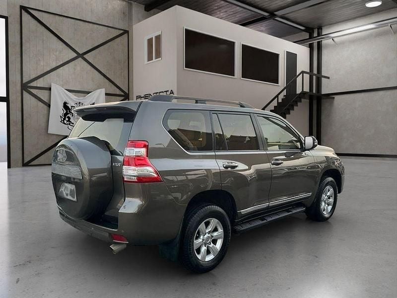 Gebraucht Toyota Prado 231 PS (169 kW) 2013 Braun SUV