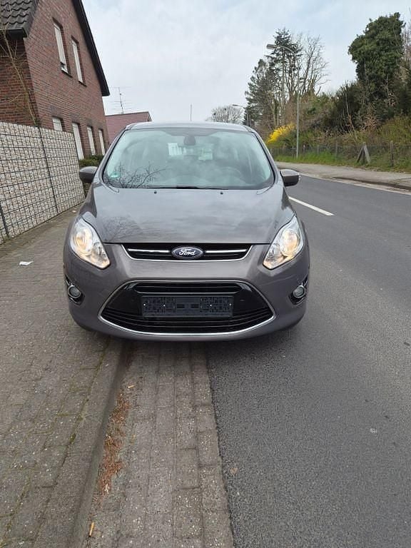 Gebraucht Ford C-MAX Titanium 116 PS (85 kW) 2012 Braun Van / Kleinbus
