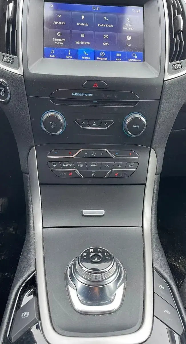 Gebraucht Ford S-MAX Business Edition 190 PS (139 kW) 2019 Schwarz Van / Kleinbus