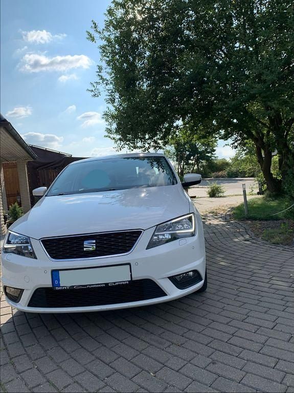 Gebraucht Seat Toledo CONNECT 110 PS (80 kW) 2017 Weiß Kleinwagen