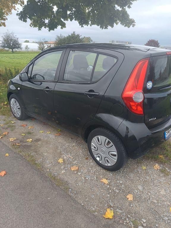 Gebraucht Opel Agila Edition 68 PS (50 kW) 2010 Schwarz Kleinwagen