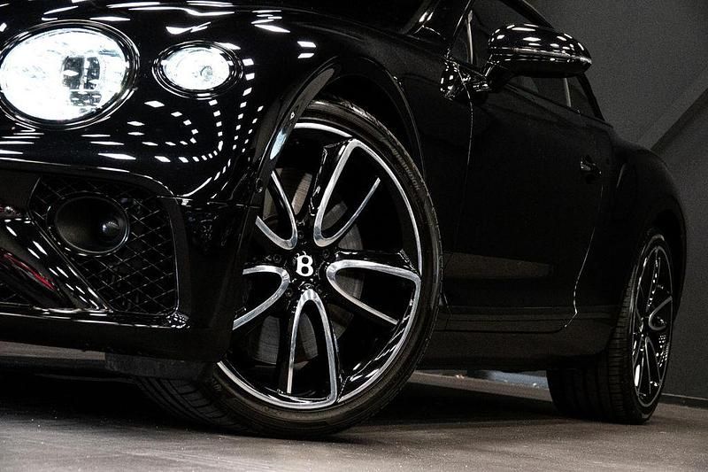 Gebraucht Bentley Continental GT Convertible 549 PS (403 kW) 2021 Schwarz Cabrio