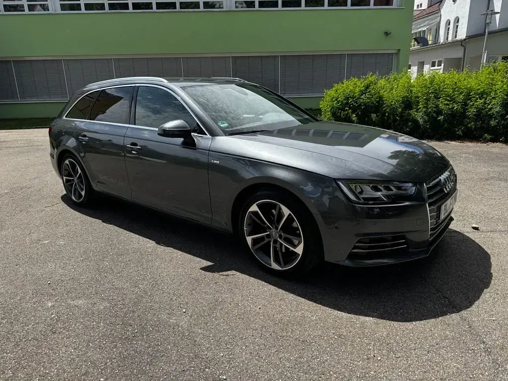Gebraucht Audi A4 S-Line 190 PS (139 kW) 2016 Grau Limousine