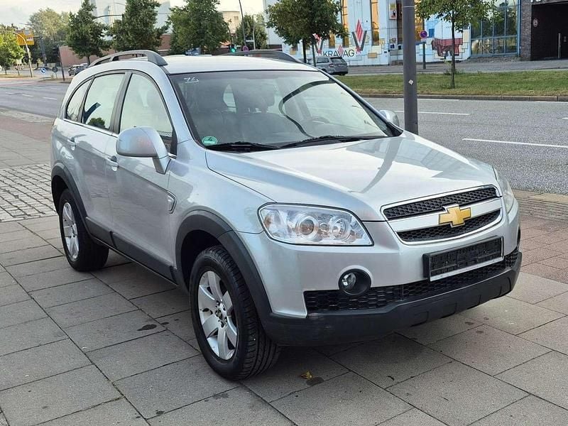 Gebraucht Chevrolet Captiva LS 136 PS (100 kW) 2009 Silber SUV