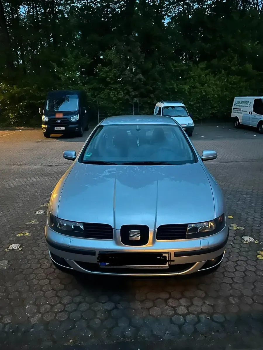 Gebraucht Seat Leon 105 PS (77 kW) 2001 Grau Kleinwagen
