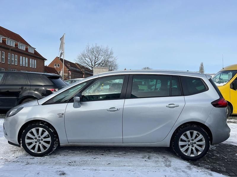 Gebraucht Opel Zafira Tourer Active 165 PS (121 kW) 2014 Silber Van / Kleinbus