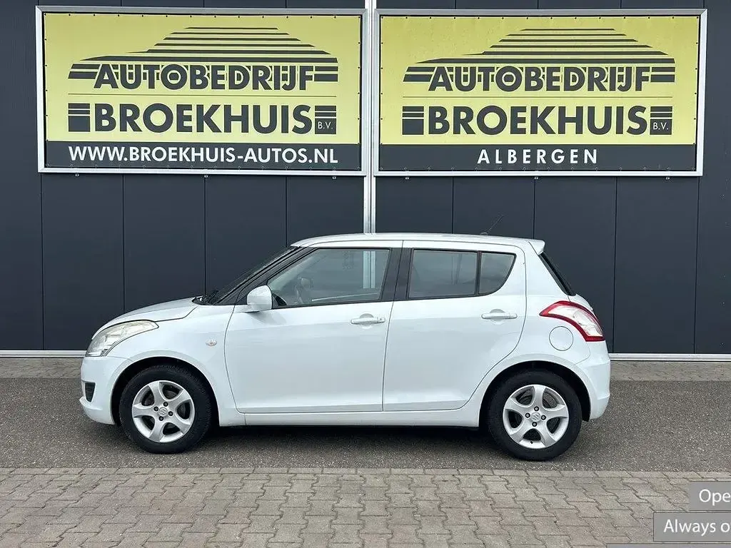 Gebraucht Suzuki Swift Comfort 94 PS (69 kW) 2011 Weiß Kleinwagen