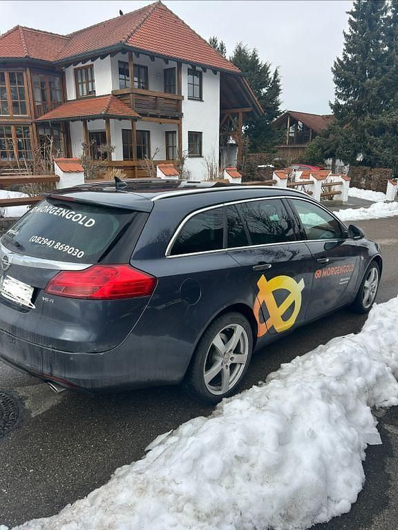 Gebraucht Opel Insignia 260 PS (191 kW) 2009 Blau Kombi