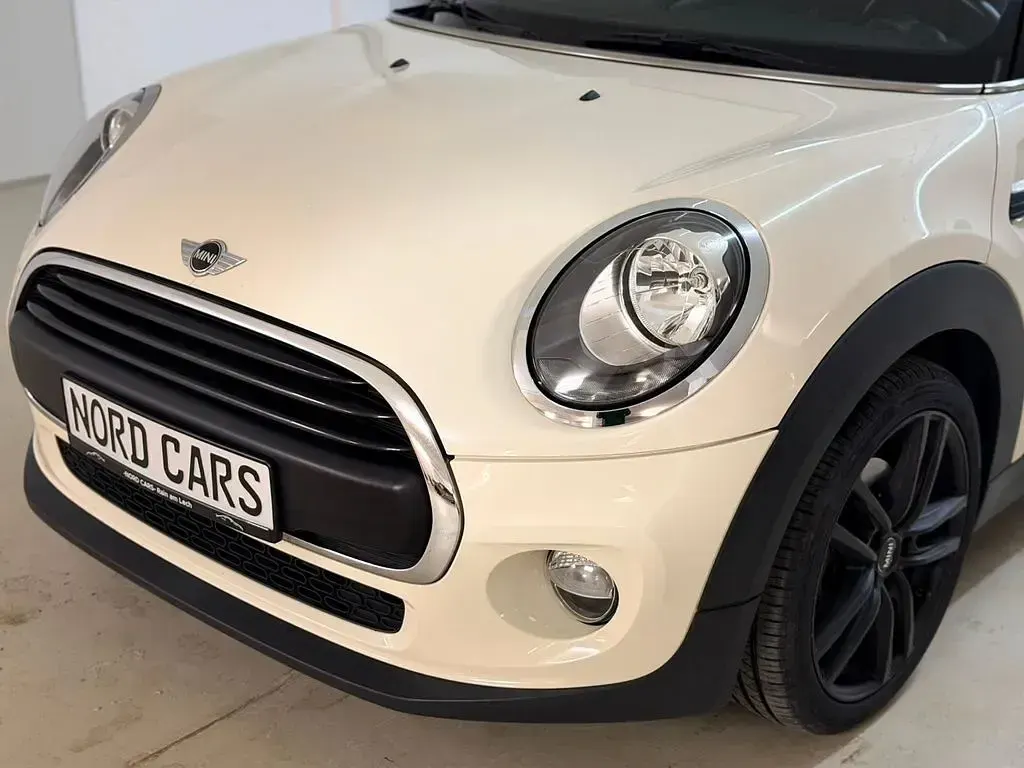 Gebraucht Mini John Cooper Works 102 PS (75 kW) 2016 Weiß Kleinwagen