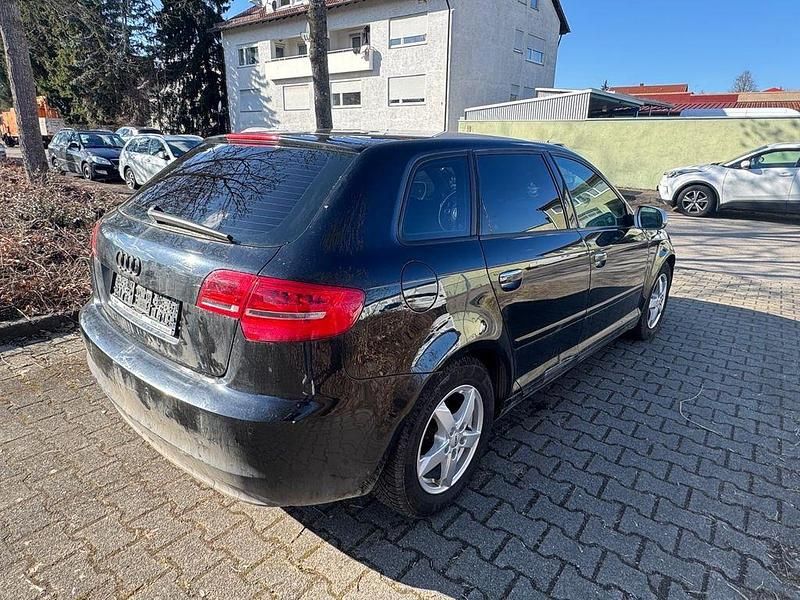 Gebraucht Audi A3 Ambition 140 PS (102 kW) 2011 Schwarz Kleinwagen