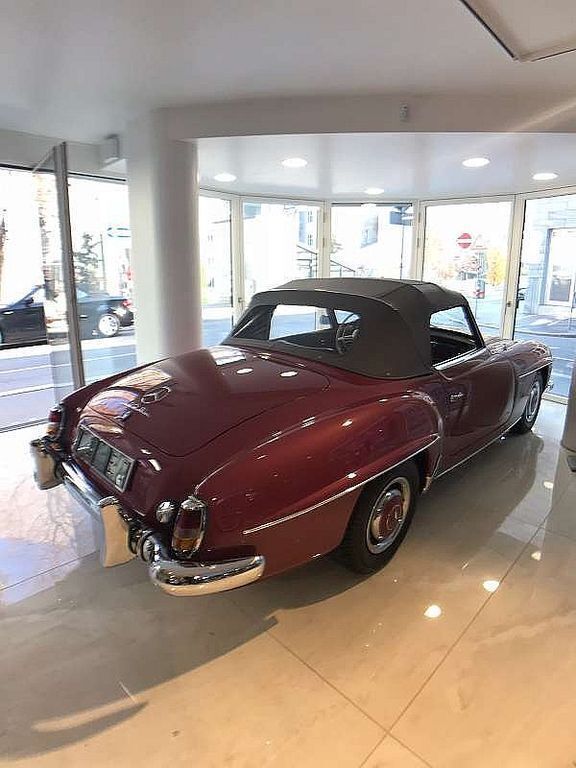 Gebraucht Mercedes 190 105 PS (77 kW) 1957 Rot Limousine