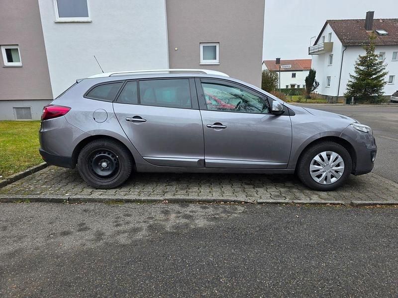Gebraucht Renault Mégane III 116 PS (85 kW) 2012 Grau Limousine