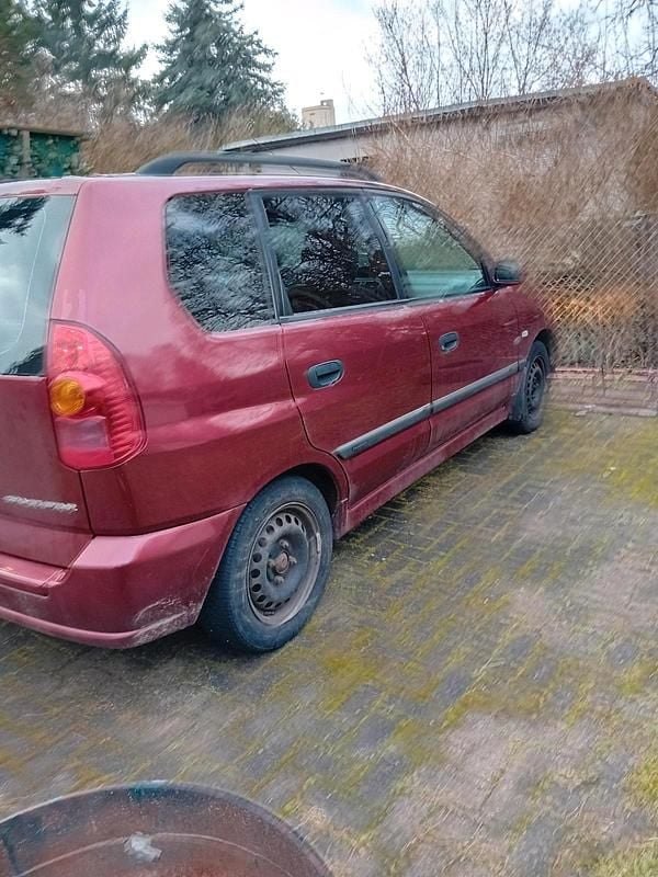 Gebraucht Mitsubishi Space Star 80 PS (58 kW) 2003 Rot Van / Kleinbus