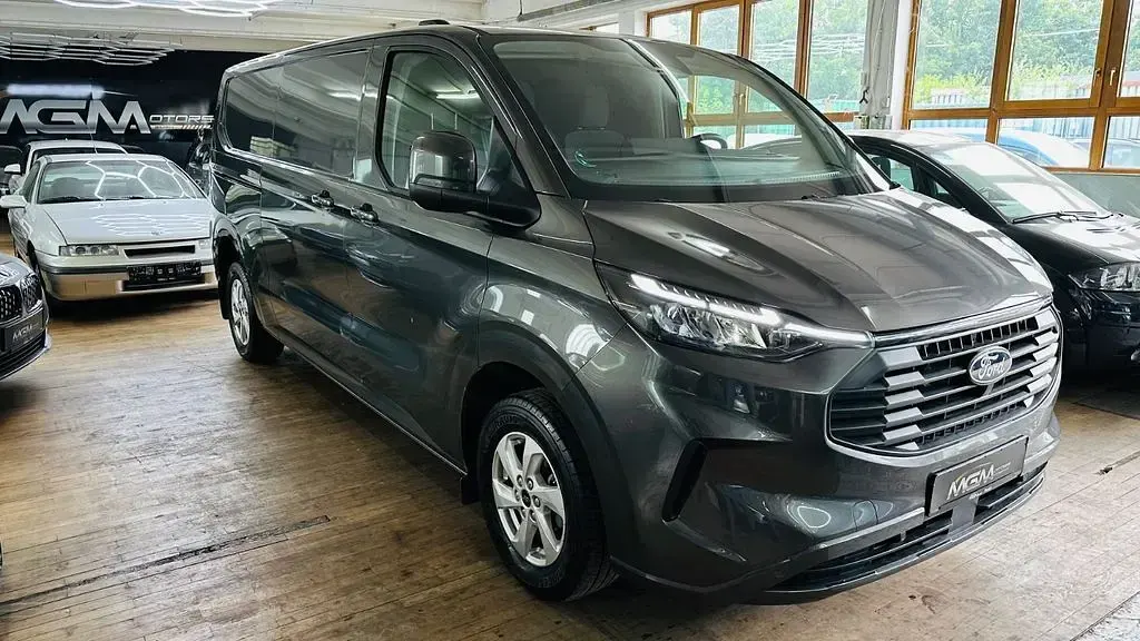 Gebraucht Ford Transit Custom Limited 170 PS (125 kW) 2024 Grau Van / Kleinbus