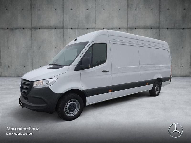 Gebraucht Mercedes Sprinter 170 PS (125 kW) 2025 Weiß Van