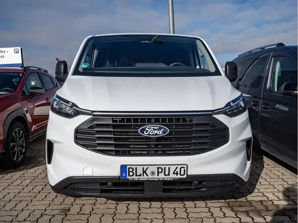 Occasion Ford Transit Custom Trend 110 ch (80 kW) 2025 Blanc Berline