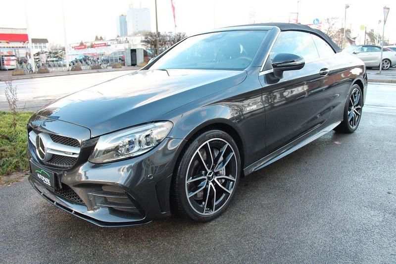 Grün Gebraucht 2019 Mercedes C43 AMG AMG Cabrio | 53.900 € - Bild 1/4