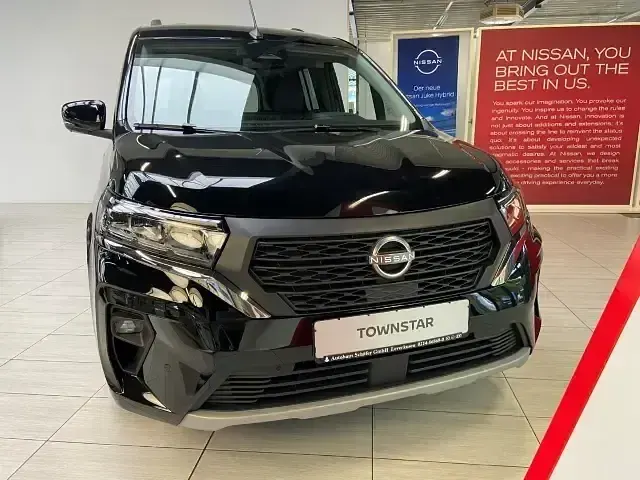 Gebraucht Nissan Townstar N-Connecta 131 PS (96 kW) 2026 Schwarz Kombi