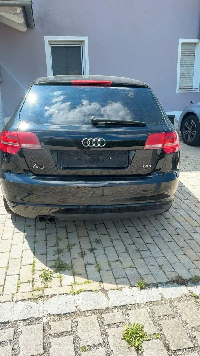 Gebraucht Audi A3 Ambiente 125 PS (91 kW) 2010 Schwarz Kleinwagen