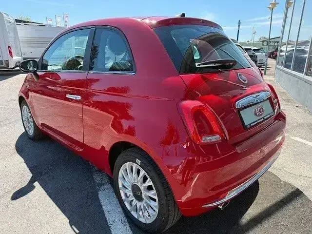 Gebraucht Fiat 500 Dolcevita 69 PS (50 kW) 2022 Rot Kleinwagen