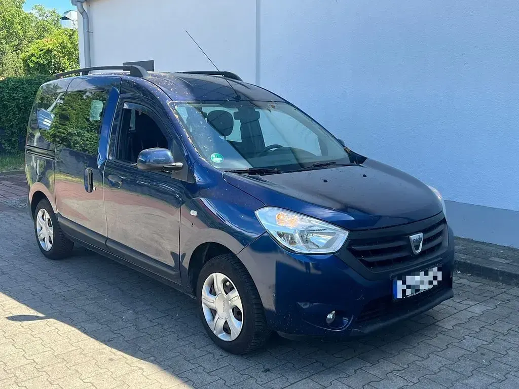 Gebraucht Dacia Dokker Lauréate 116 PS (85 kW) 2016 Blau Van / Kleinbus