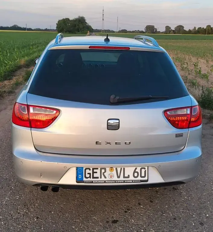 Gebraucht Seat Exeo Style 143 PS (105 kW) 2013 Silber Limousine