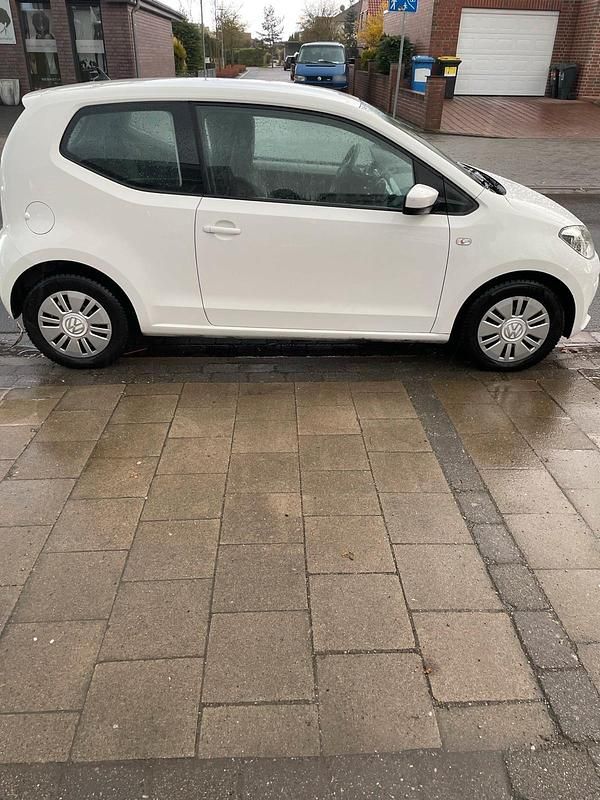 Gebraucht VW up! move up! 60 PS (44 kW) 2015 Weiß Kleinwagen