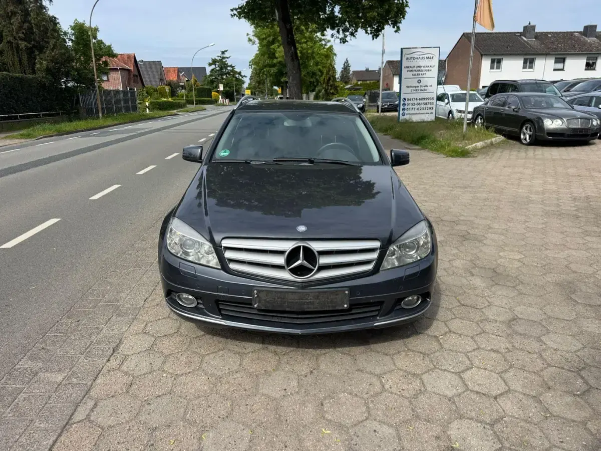 Second-hand Mercedes C220 170 CP (125 kW) 2010 Gri Break