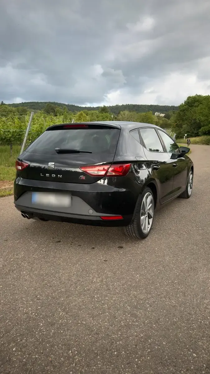 Gebraucht Seat Leon FR 184 PS (135 kW) 2014 Schwarz Limousine