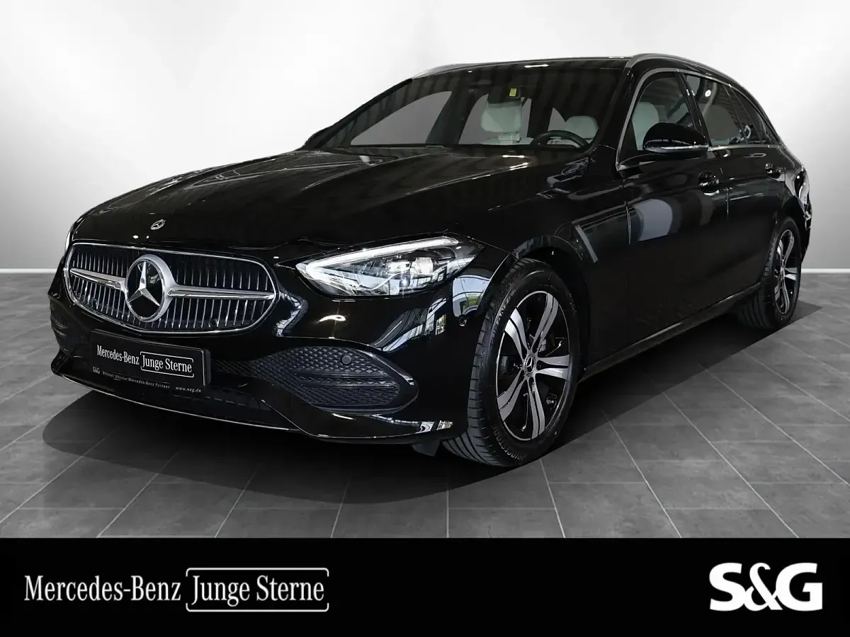Gebraucht Mercedes C180 170 PS (125 kW) 2025 Kombi