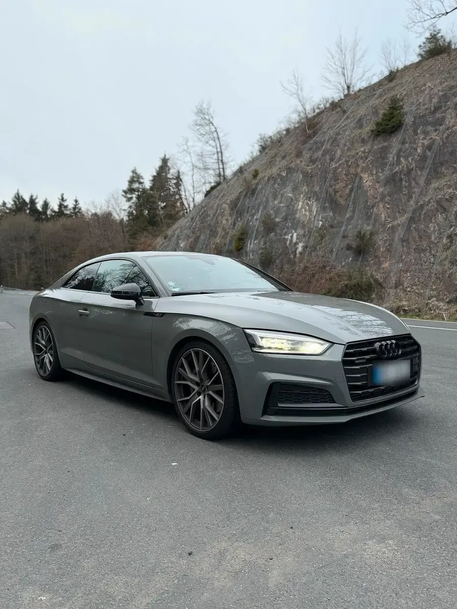 Używany Audi A5 S-Line 286 KM (210 kW) 2020 Szary Coupe
