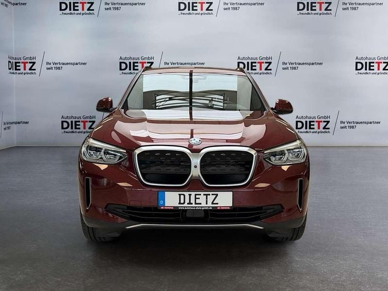 Gebraucht BMW iX3 Impressive 210 kW (286 PS) 2021 Rot SUV