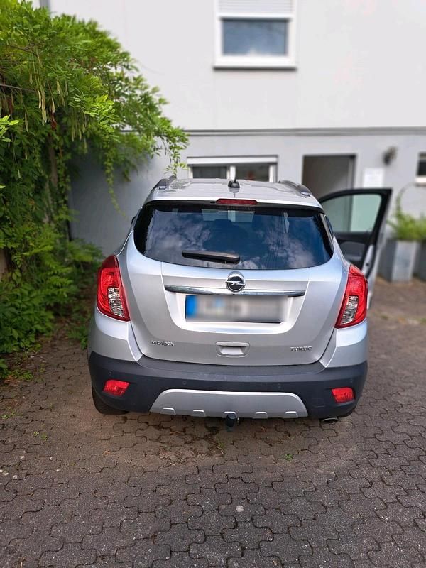 Silber Gebraucht 2016 Opel Mokka SUV | 12.000 € (Etwas zu teuer) - Bild 1/3