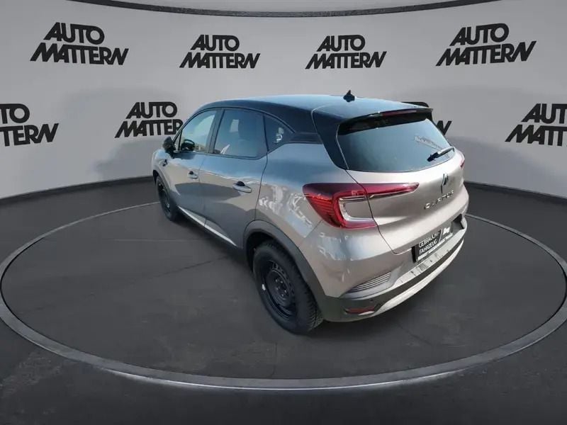 Używany Renault Captur Experience 101 KM (74 kW) 2020 Szary SUV
