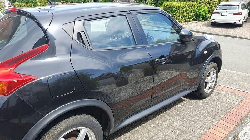 Gebraucht Nissan Juke Acenta 117 PS (86 kW) 2010 Schwarz SUV